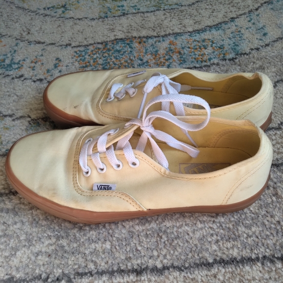 Vans Shoes - Vans